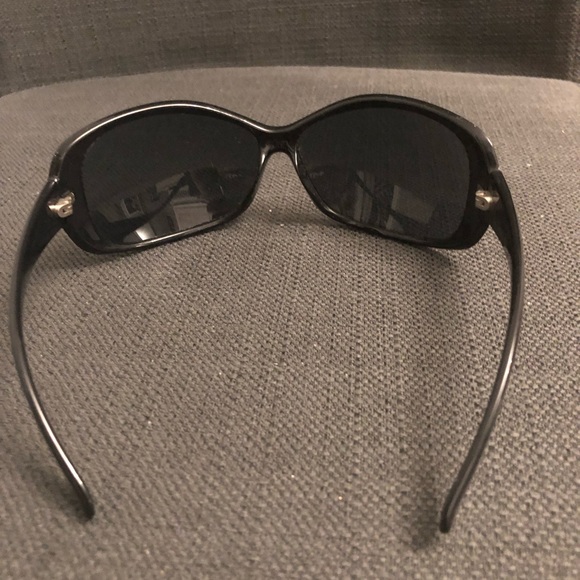 PRADA sunglasses - Picture 4 of 8
